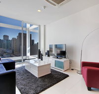Light and spacious stunning views of Adelaide - Accommodation Broadbeach
