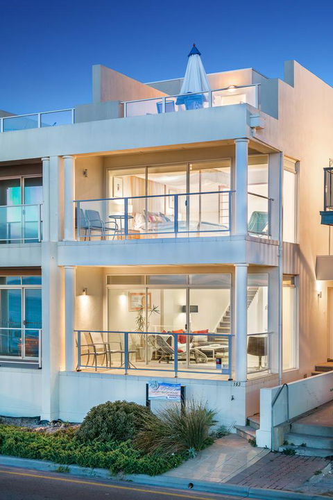 Adelaide Luxury Beach House - Accommodation Broadbeach 19