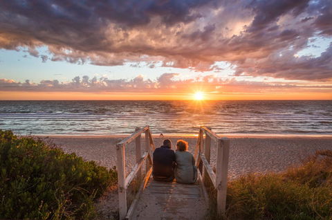 Adelaide Luxury Beach House - Accommodation Broadbeach 21
