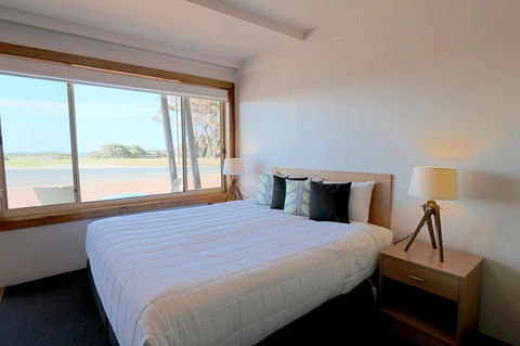 Harbour View Motel - Accommodation Broadbeach 20