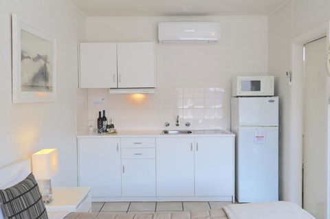 Harbour View Motel - Accommodation Broadbeach 30