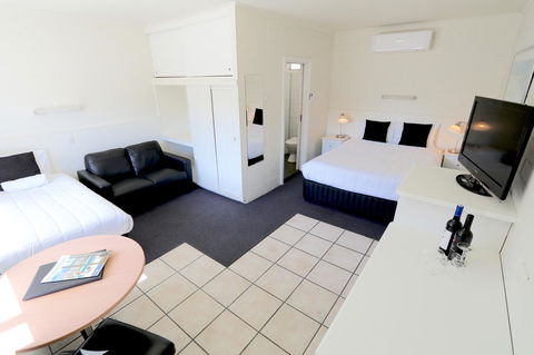 Harbour View Motel - Accommodation Broadbeach 41
