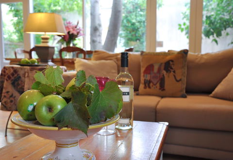 Athelney Cottage Bed And Breakfast - Accommodation Broadbeach 7