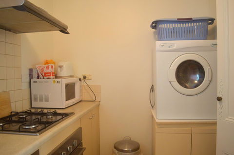 Athelney Cottage Bed And Breakfast - Accommodation Broadbeach 22