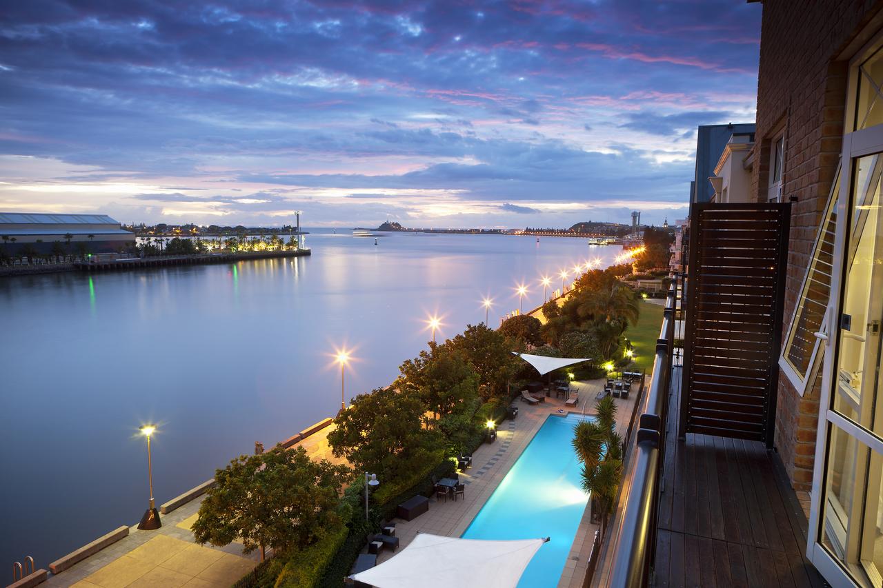 Newcastle NSW Accommodation Broadbeach