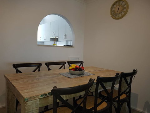 North Adelaide Apartment - Accommodation Broadbeach 6