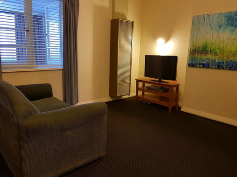 Greenways Apartments - Accommodation Broadbeach 18