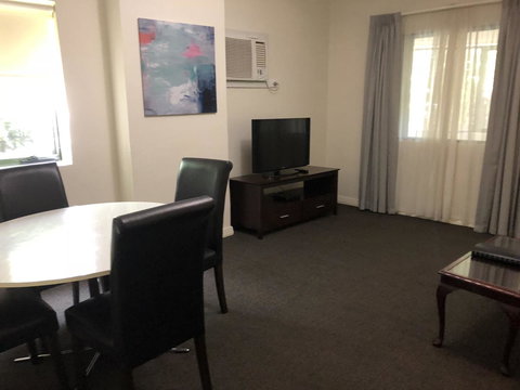 Greenways Apartments - Accommodation Broadbeach 17