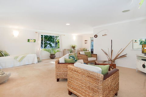 WategosRent - Accommodation Broadbeach 9