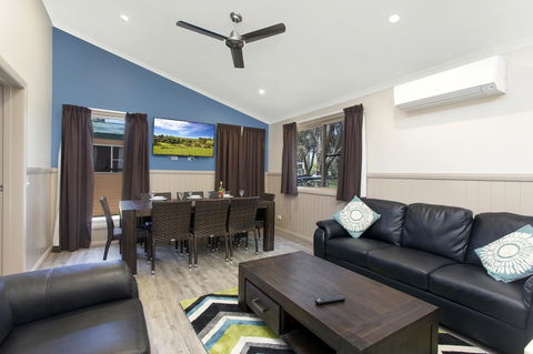 Armidale Tourist Park - Accommodation Broadbeach 0