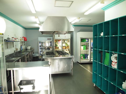 The Emperors Crown Hostel - Accommodation Broadbeach 42