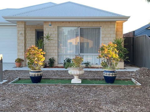 Ascot Comfort - Accommodation Broadbeach 17