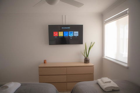 FortyTwo - Oceanside Retreat Busselton - Accommodation Broadbeach 15