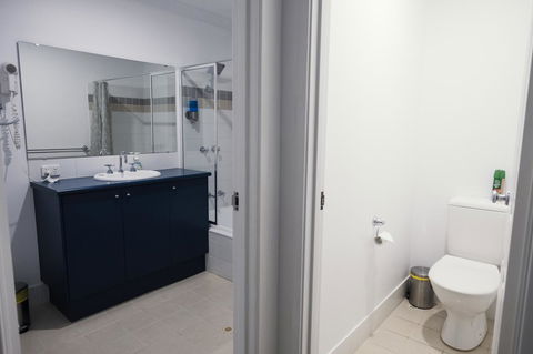 FortyTwo - Oceanside Retreat Busselton - Accommodation Broadbeach 11