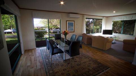 Karri Mia Chalets And Studios - Accommodation Broadbeach 29