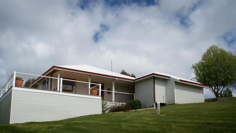 Karri Mia Chalets And Studios - Accommodation Broadbeach 35