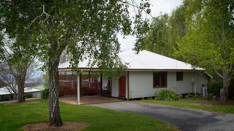 Karri Mia Chalets And Studios - Accommodation Broadbeach 34