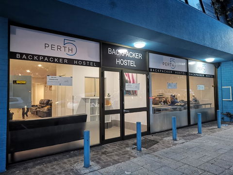 Quokka Backpackers Hostel Perth - Note - Valid Passport Required To Check In - Accommodation Broadbeach 0