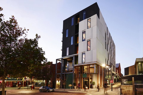 Alex Hotel - Accommodation Broadbeach 0