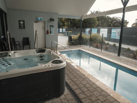 FortyOne - Oceanside Retreat Busselton - Accommodation Broadbeach 3
