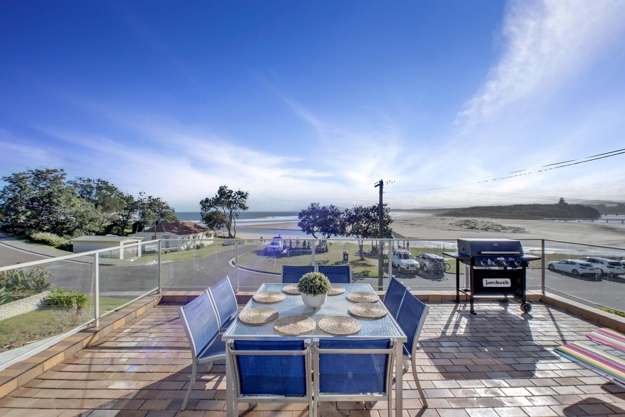 Gerroa NSW Accommodation Broadbeach