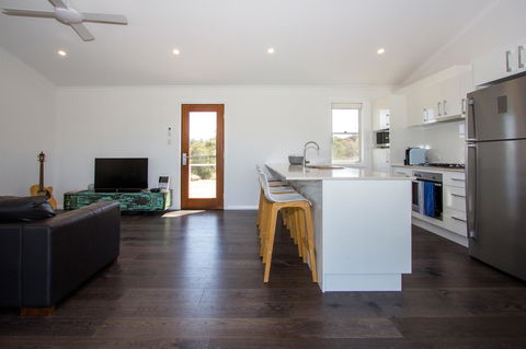 Stay In Mudgee The Grove, The Church, And Premium Private Homestead - Accommodation Broadbeach 1