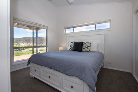 Stay In Mudgee The Grove, The Church, And Premium Private Homestead - Accommodation Broadbeach 6