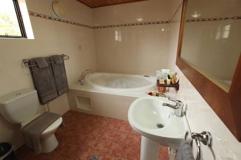 Great Escape Lofts - Accommodation Broadbeach 16