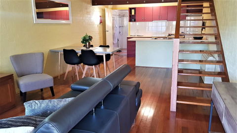Great Escape Lofts - Accommodation Broadbeach 18