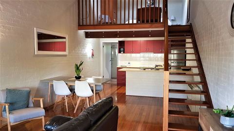 Great Escape Lofts - Accommodation Broadbeach 22