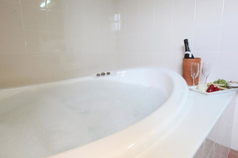 Great Escape Lofts - Accommodation Broadbeach 28