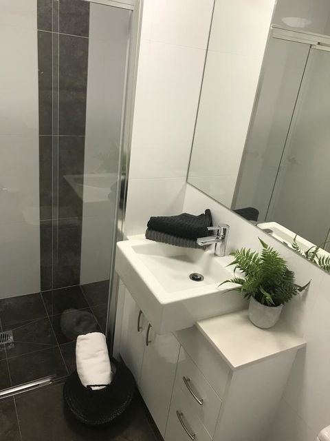 The Botanical 201 - Accommodation Broadbeach 12