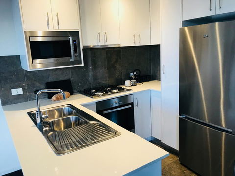The Botanical 201 - Accommodation Broadbeach 3