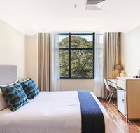 Ryals Hotel - Broadway - Accommodation Broadbeach