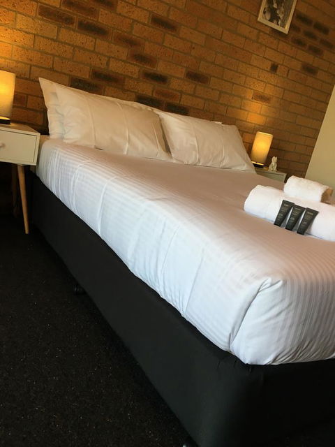 Bega Downs Motor Inn - Accommodation Broadbeach 12