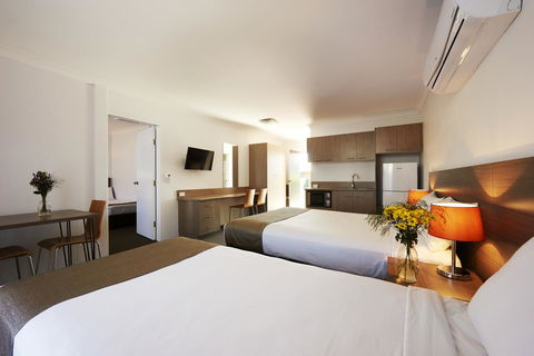 Adelong Motel - Accommodation Broadbeach 3