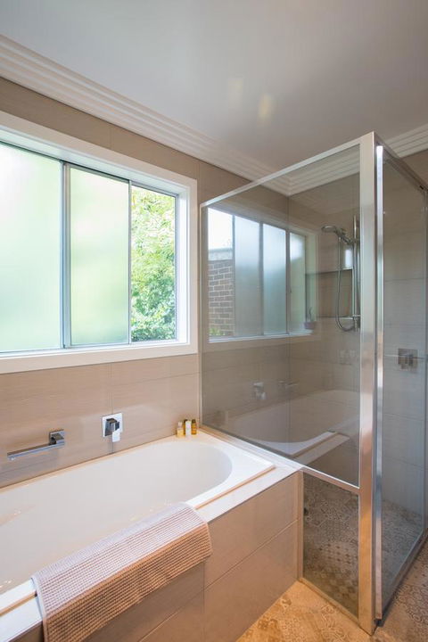 Armidale Cottage - House 2 - Accommodation Broadbeach 27