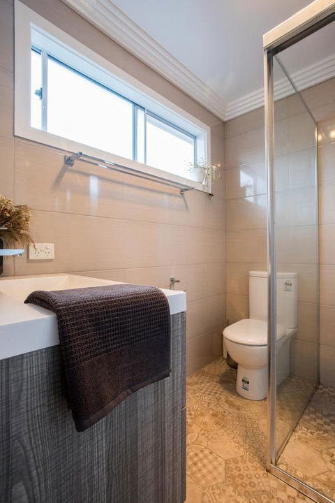 Armidale Cottage - House 2 - Accommodation Broadbeach 35