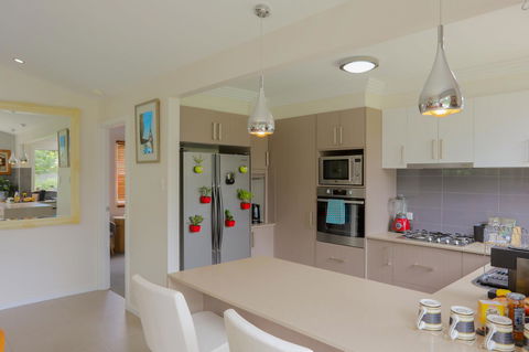 Armidale Cottage - House 2 - Accommodation Broadbeach 17