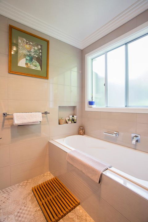 Armidale Cottage - House 2 - Accommodation Broadbeach 26