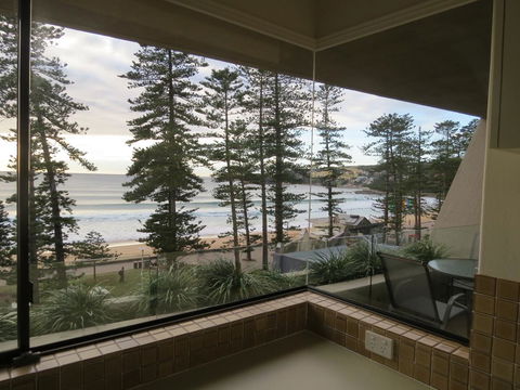 Manly Paradise Motel & Apartments - Accommodation Broadbeach 36