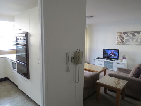 Manly Paradise Motel & Apartments - Accommodation Broadbeach 44