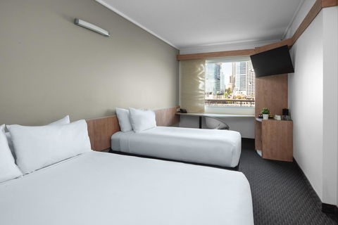 Ibis Sydney Darling Harbour - Accommodation Broadbeach 4