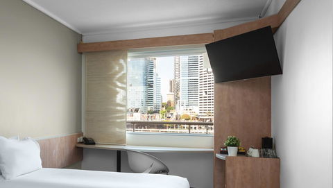 Ibis Sydney Darling Harbour - Accommodation Broadbeach 3