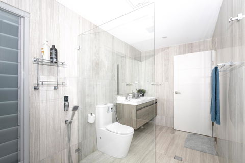 Luxury Villa Darlington - Vine - Accommodation Broadbeach 40