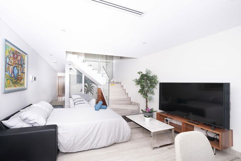 Luxury Villa Darlington - Vine - Accommodation Broadbeach 43
