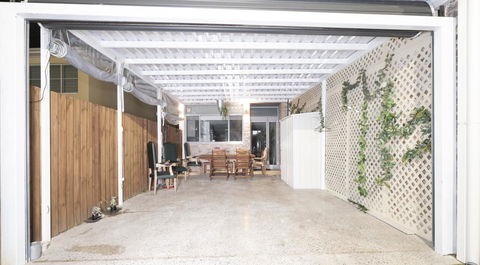 Luxury Villa Darlington - Vine - Accommodation Broadbeach 19