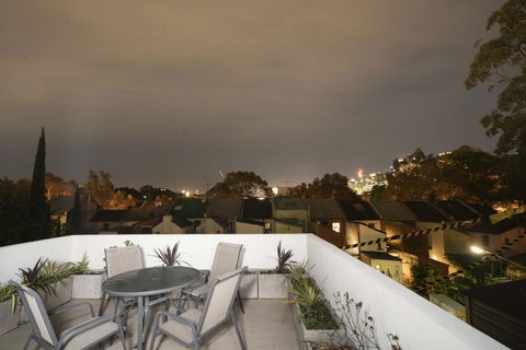 Luxury Villa Darlington - Vine - Accommodation Broadbeach 17