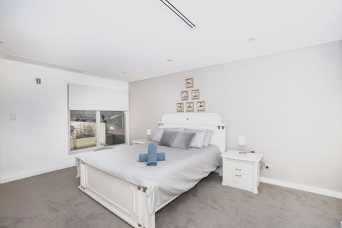 Luxury Villa Darlington - Vine - Accommodation Broadbeach 23