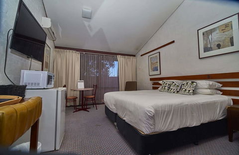 The Apple Inn - Accommodation Broadbeach 2